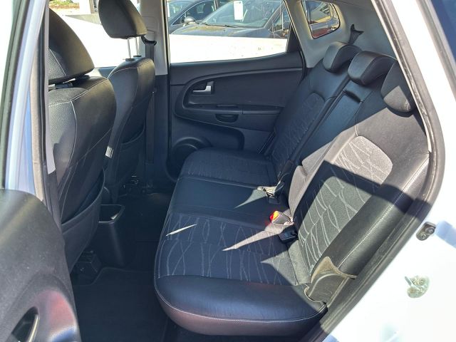 KIA VENGA COMFORT 1.6 CRDI SPANISH LHD IN SPAIN ONLY 100000 MILES SUPERB 2015